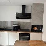 Au Clocher Vrillé Appartement