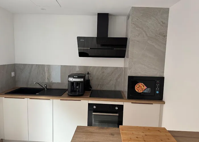 Au Clocher Vrille 아파트